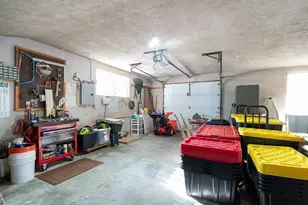 4 Curwen Rd, Peabody, MA 01960 - Photo 19