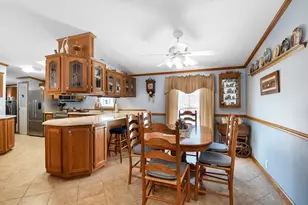 22 Bayberry Dr, Gardner, MA 01440 - Photo 17