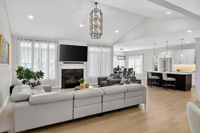 10 Shagbark Cir, Mattapoisett, MA 02739 - Photo 7