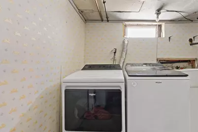 677 Oak Grove Ave, Fall River, MA 02720 - Photo 21