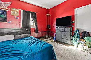 677 Oak Grove Ave, Fall River, MA 02720 - Photo 7