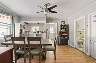 677 Oak Grove Ave, Fall River, MA 02720 - Photo 9