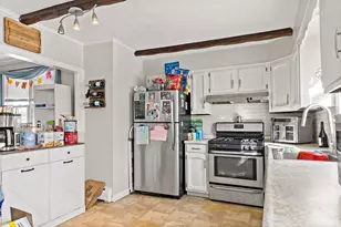 677 Oak Grove Ave, Fall River, MA 02720 - Photo 15