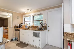 209 Jarry St, New Bedford, MA 02745 - Photo 21