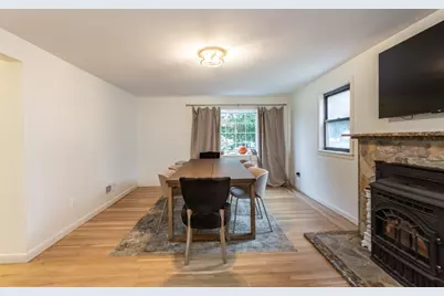 209 Jarry St, New Bedford, MA 02745 - Photo 15