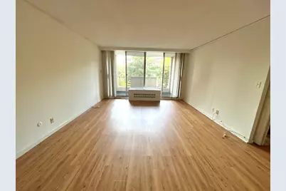 33 Pond Ave #422, Brookline, MA 02445 - Photo 3