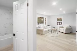 22 Outlook Dr, Worcester, MA 01602 - Photo 11