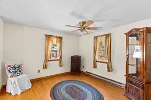 8 Windy Hill Dr, Wareham, MA 02576 - Photo 5