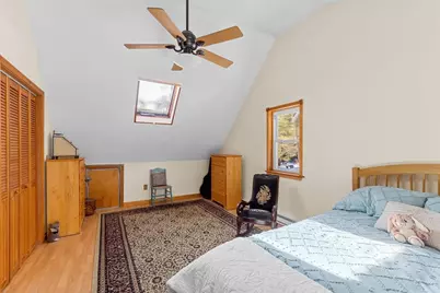 8 Windy Hill Drive, Wareham, MA 02576 - Photo 9