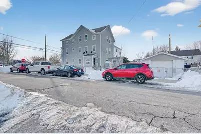 464 Birch St, Fall River, MA 02724 - Photo 5