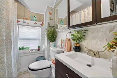 464 Birch St, Fall River, MA 02724 - Photo 15