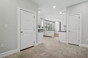 91 Verndale St, Brookline, MA 02446 - Photo 3