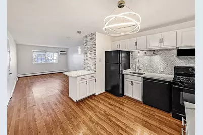 6 Venice St #B3, Danvers, MA 01923 - Photo 7