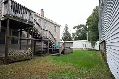 208-210 Church St, Northbridge, MA 01588 - Photo 17