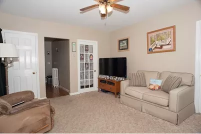 208-210 Church St, Northbridge, MA 01588 - Photo 9