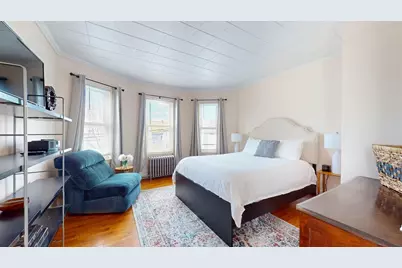 29 Montgomery St #2, Cambridge, MA 02140 - Photo 5