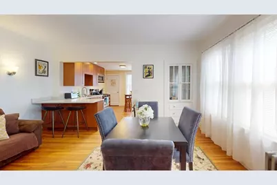 29 Montgomery St #2, Cambridge, MA 02140 - Photo 3