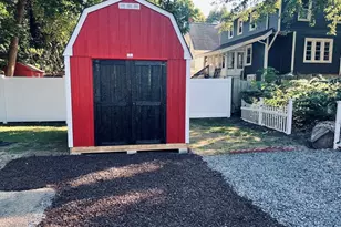 9 Bank St, Abington, MA 02351 - Photo 3