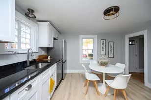 9 Bank St, Abington, MA 02351 - Photo 5