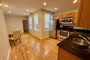 13 Snow Hill St, Boston, MA 02113 - Photo 1