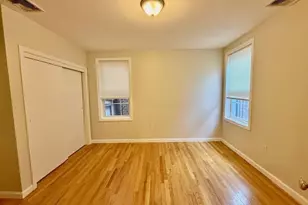 13 Snow Hill St, Boston, MA 02113 - Photo 7