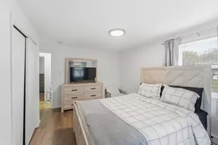 26 Wakefield Ave, Webster, MA 01570 - Photo 17