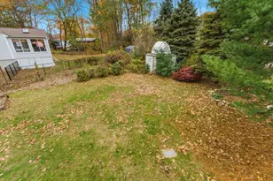 26 Wakefield Ave, Webster, MA 01570 - Photo 35