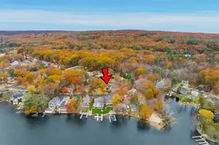 26 Wakefield Ave, Webster, MA 01570 - Photo 3