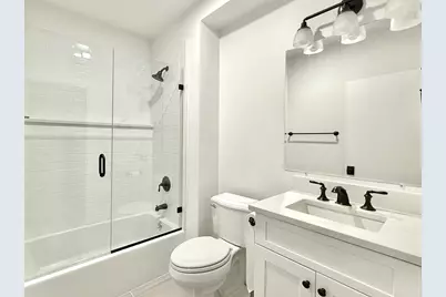 165 Everett St #1, Boston, MA 02128 - Photo 3