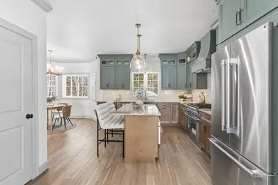 27 Coleman Ave, Attleboro, MA 02703 - Photo 11