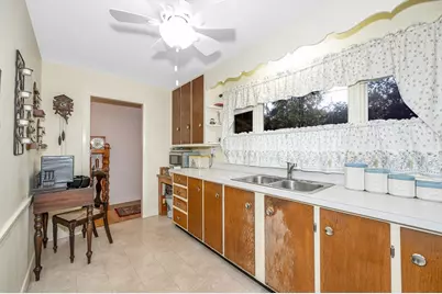 240 Larch Row, Wenham, MA 01984 - Photo 25