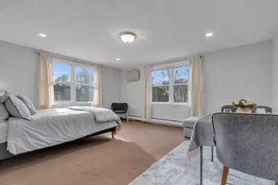 70 Garland St #3, Newton, MA 02459 - Photo 5