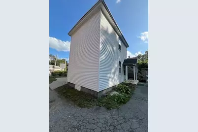 815-819 River St #815, Fitchburg, MA 01420 - Photo 9