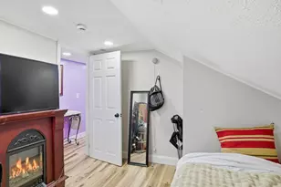 238 E Main St, Chicopee, MA 01020 - Photo 27