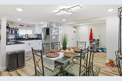 238 E Main St, Chicopee, MA 01020 - Photo 9