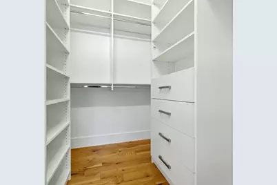 7 Sharon Ave #7, Newton, MA 02466 - Photo 21