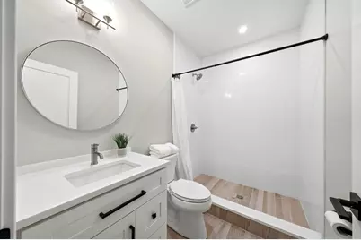 7 Sharon Ave #7, Newton, MA 02466 - Photo 33