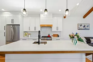 7 Sharon Ave, Newton, MA 02466 - Photo 7