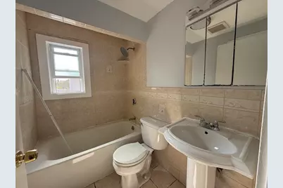 100 Central St #4, Waltham, MA 02453 - Photo 9