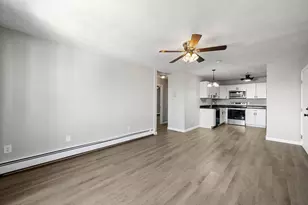 22 Irving St, Everett, MA 02149 - Photo 5