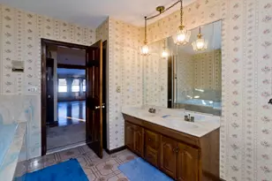 119 Oakridge St, Chicopee, MA 01020 - Photo 31