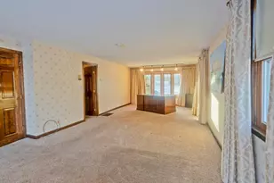 119 Oakridge St, Chicopee, MA 01020 - Photo 27