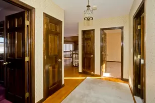 119 Oakridge St, Chicopee, MA 01020 - Photo 25