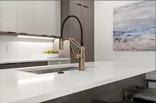 160 W Seventh St, Boston, MA 02127 - Photo 7