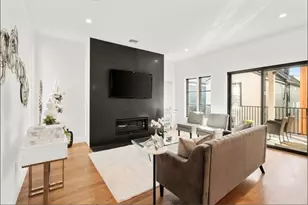 160 W Seventh St, Boston, MA 02127 - Photo 1