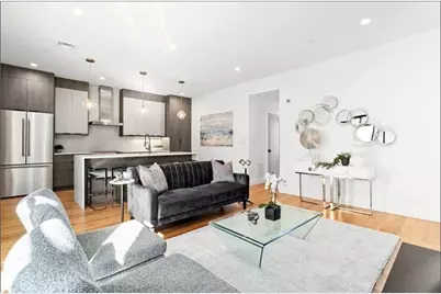 160 W 7th St #4, Boston, MA 02127 - Photo 5