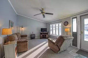 191 Red Oak Terrace, Taunton, MA 02780 - Photo 3