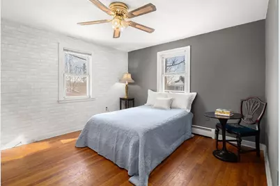 17 Lincoln Ave, Millbury, MA 01527 - Photo 13