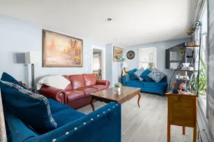 17 Lincoln Ave, Millbury, MA 01527 - Photo 5