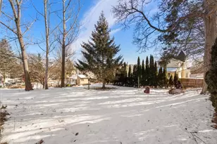 17 Lincoln Ave, Millbury, MA 01527 - Photo 21